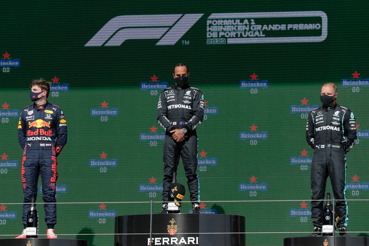 Zrodila sa nová rivalita? Hamilton, Verstappen a Bottas najčastejšie na pódiu